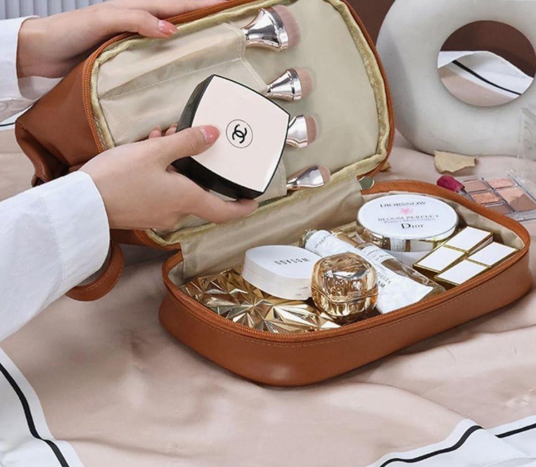 Portable Cosmetic Case