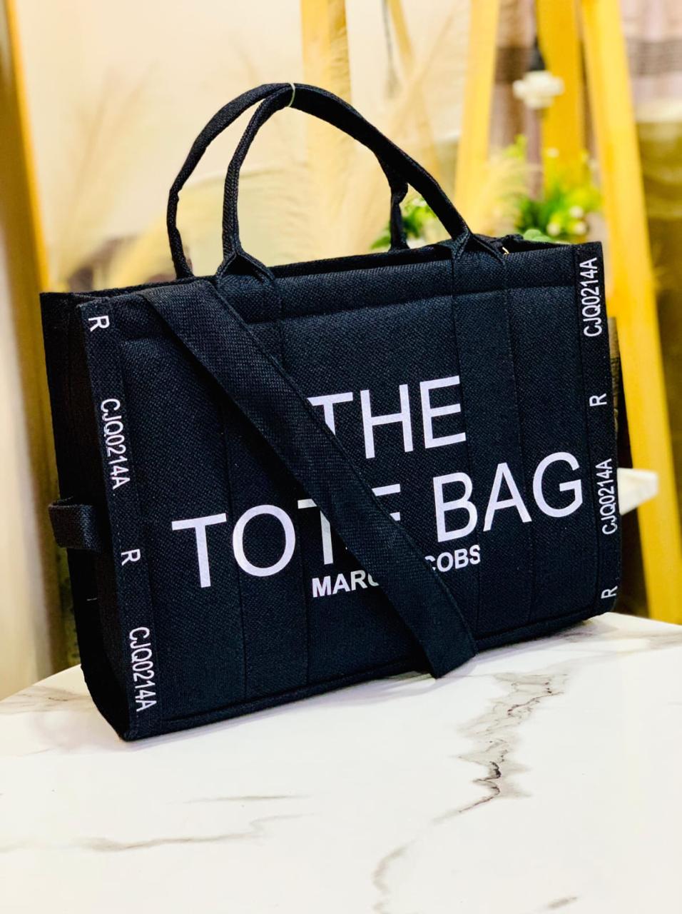 THE TOTE BAG