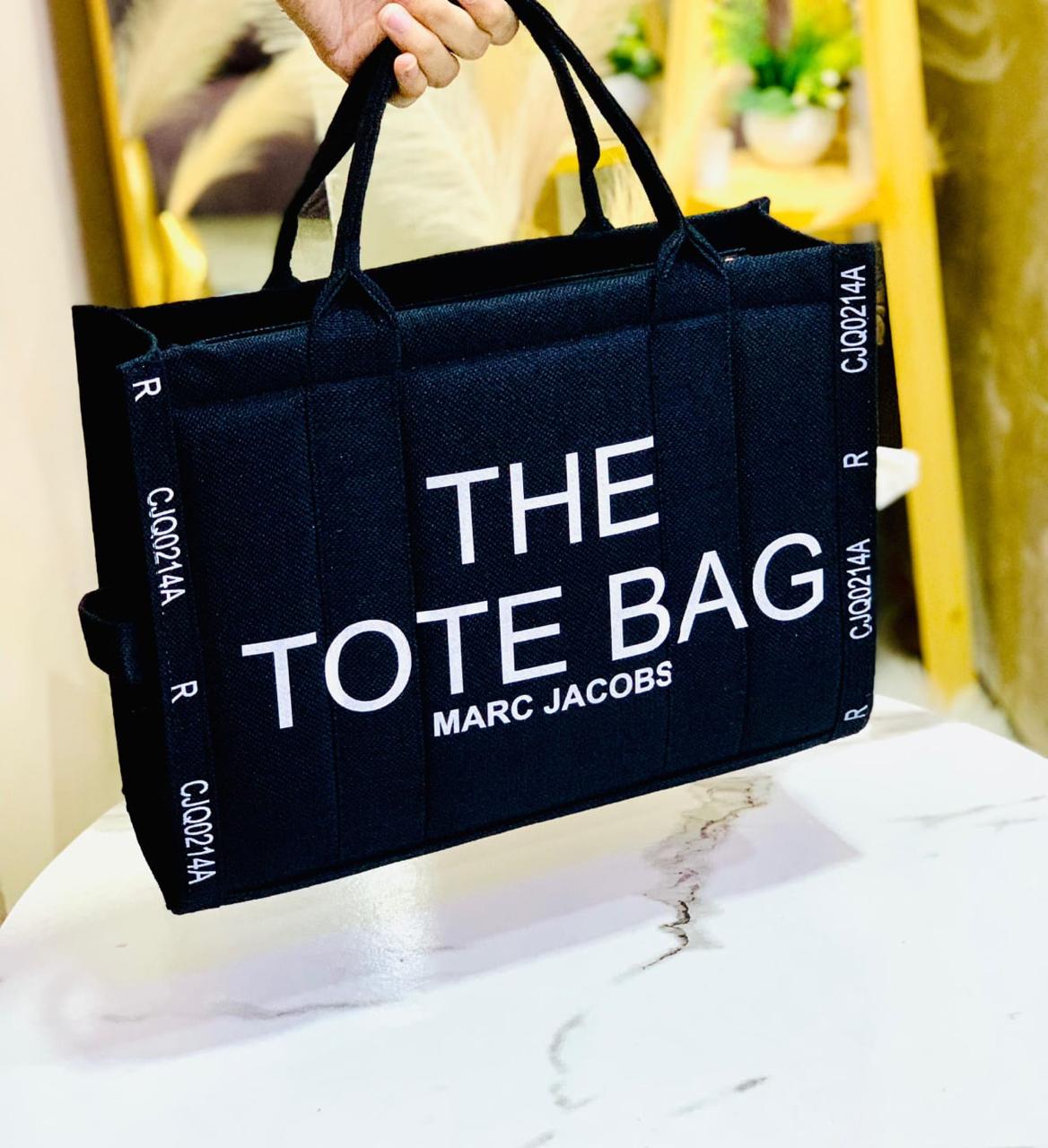 THE TOTE BAG